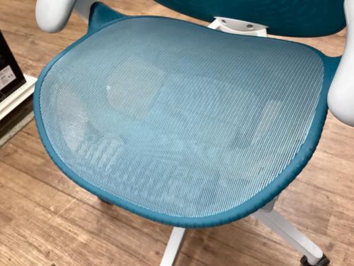 Herman Miller (ハーマンミラー) チェア ミラ2 グリーン×ホワイト