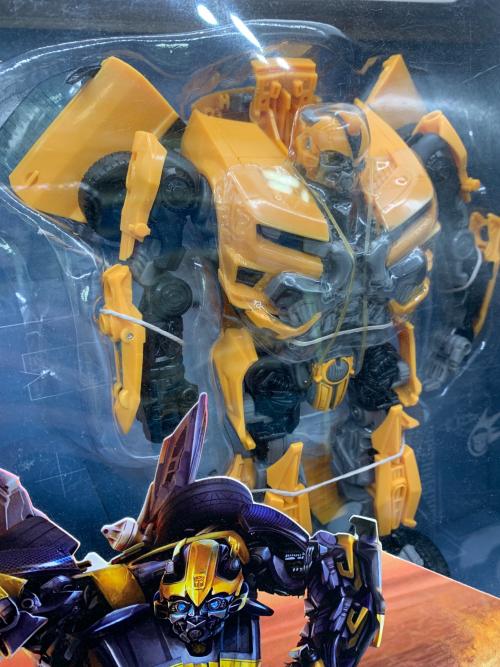 Hasbro (ハズブロ) Transformers Age of Extinction  Bumblebee アクションフィギュア