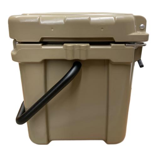 VASTLAND (ヴァストランド) タフクーラーボックス VL-TCB-18 18.9L カーキ