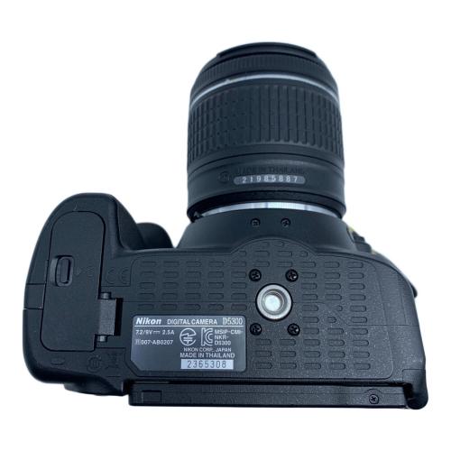 Nikon (ニコン) デジタル一眼レフカメラ D5300