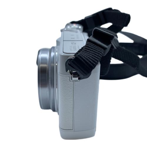 OLYMPUS (オリンパス) コンパクトデジタルカメラ STYLUS SH-1