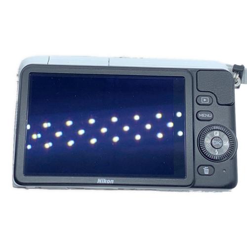 Nikon (ニコン) デジタル一眼レフカメラ Nikon1 S1 充電器欠品 動作確認済み