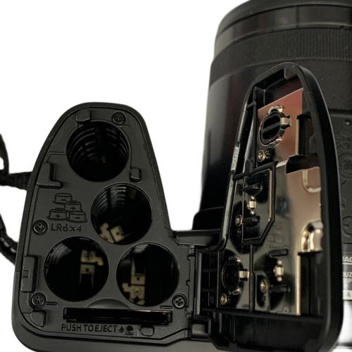 OLYMPUS (オリンパス) デジタル一眼レフカメラ SP-820UZ