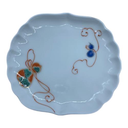 深川製磁 (フカガワセイジ) 小皿 菊中割