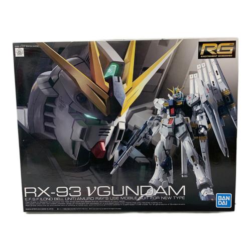 BANDAI (バンダイ) RG 1/144 RX-93 νガンダム ガンプラ