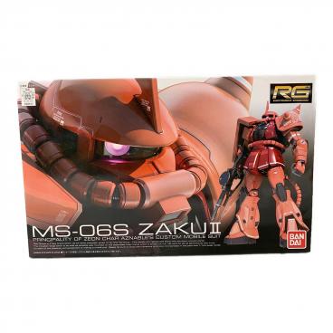 BANDAI (バンダイ) RG 1/144 MS-06R-1A 黒い三連星専用ザクⅡ ガンプラ