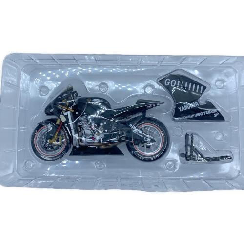 MINICHAMPS (ミニチャンプス) Yamada YZR-M1 Pre-SeasonTest 2004 ダイ