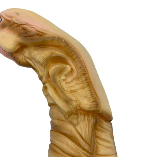 ツクダホビー CHEST BURSTER 1/1スケール フィギュア