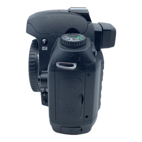 Nikon (ニコン) 一眼レフカメラ D70