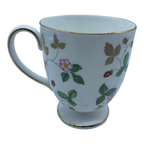 Wedgwood (ウェッジウッド) マグカップ ワイルドストロベリー