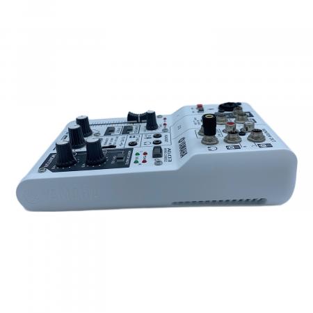 YAMAHA (ヤマハ) ミキシングコンソール AG03 DLコード付｜トレファクONLINE