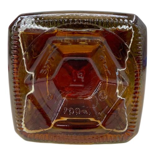 ブッシュミルズ シングルモルト アイリッシュウィスキー 16年 700ml