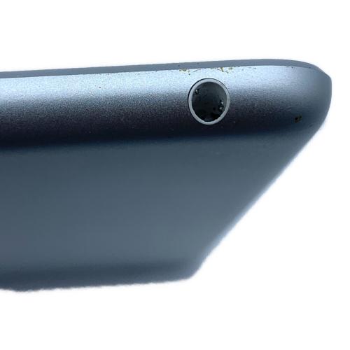 Apple (アップル) iPad(第9世代) MK2P3J/A W2MWF34D16 ※角キズ有