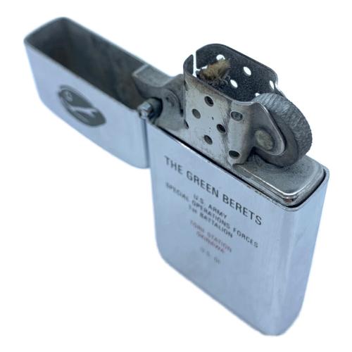 ZIPPO (ジッポ) オイルライター 1977年製 THE GREEN BERETS USA製