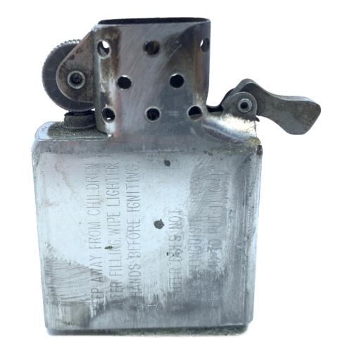 ZIPPO (ジッポ) オイルライター 1982年製 九州管区警察学校バッチ付