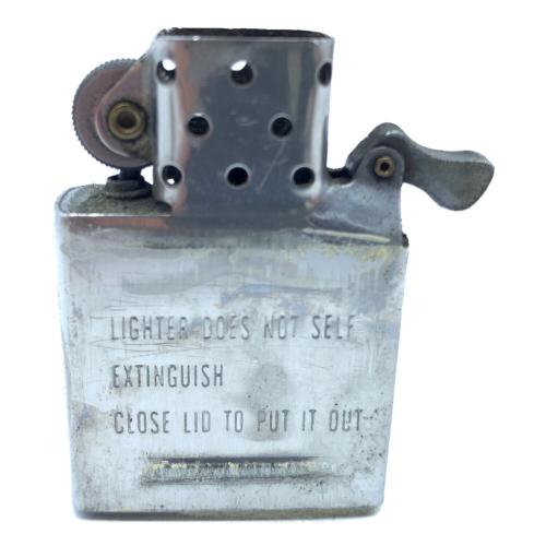 ZIPPO (ジッポ) オイルライター 2001年製 MARINES バッチ付属