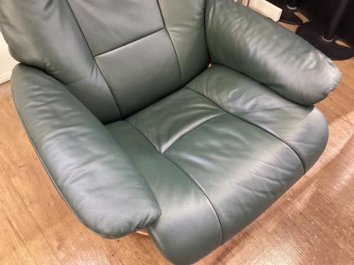Ekornes (エコーネス) ストレスレスチェア メイフェア　オットマン付 017310150939403 グリーン