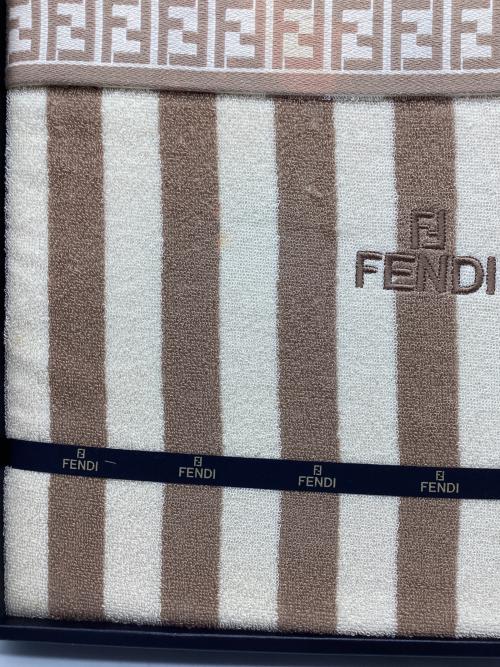 FENDI (フェンディ) タオルケット