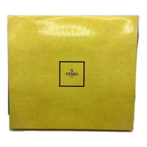 FENDI (フェンディ) タオルケット