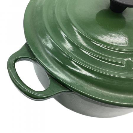LE CREUSET (ルクルーゼ) 両手鍋 21cm 取手含む27cm グリーン