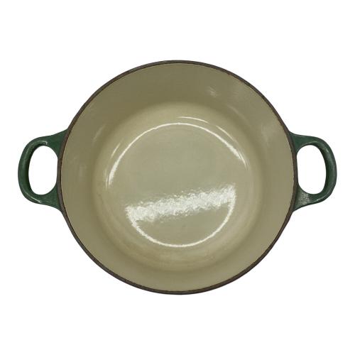 LE CREUSET (ルクルーゼ) 両手鍋 21cm 取手含む27ｃｍ グリーン