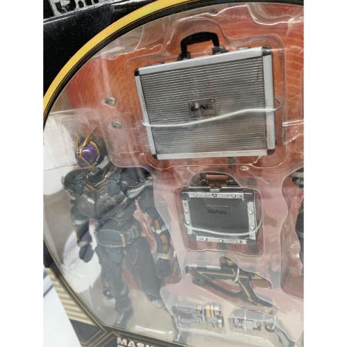 BANDAI (バンダイ) フィギュア Vol.30 仮面ライダー カイザ＆デルタ　S.I.C.