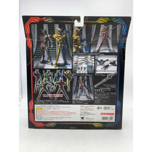 BANDAI (バンダイ) フィギュア Vol.58 仮面ライダーW（ダブル） ヒートメタル＆ルナトリガー ※ベタツキ有 S.I.C.