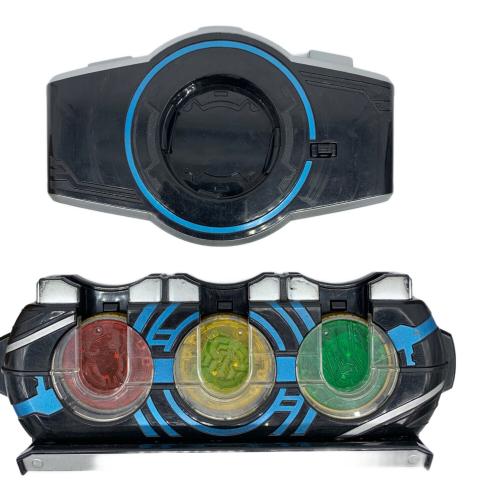 仮面ライダーOOO(オーズ) (カメンライダーオーズ) DXオーズドライバー 仮面ライダー タジャドル・ラトラーター・ガタキリバ