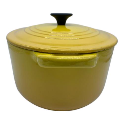 LE CREUSET (ルクルーゼ) 両手鍋 オレンジ ココット・オーバル