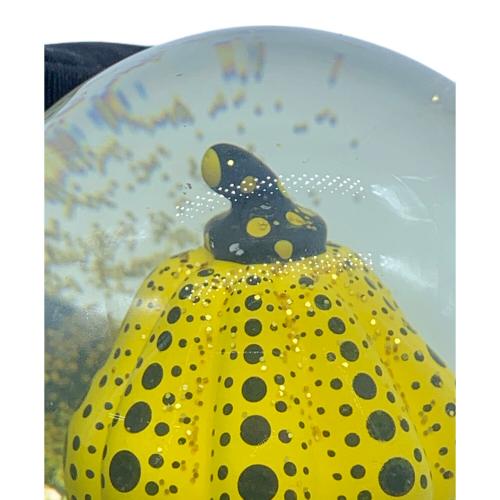 yayoi kusama (ヤヨイクサマ) スノードーム カボチャ