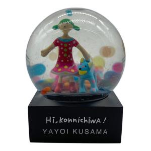 yayoi kusama (ヤヨイクサマ) スノードーム