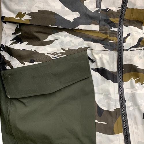THE NORTH FACE (ザ ノース フェイス) フューチャーライトエーキャドジャケット NS52103 メンズ SIZE M カーキ×グレー