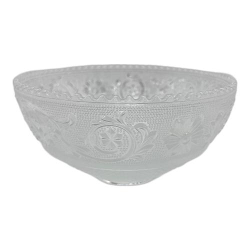 Baccarat (バカラ) ガラス皿 アラベスク スモール