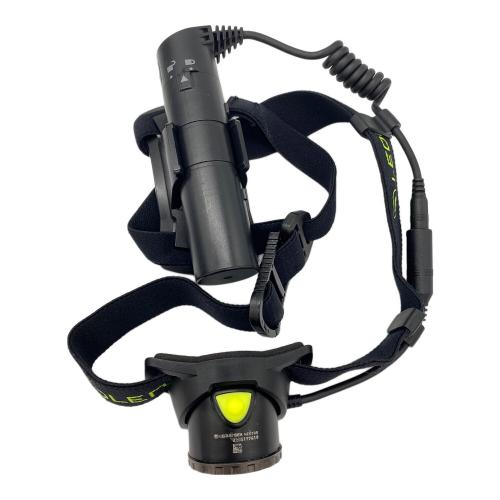 LED LENSER (レッドレンザー) ヘッドライト