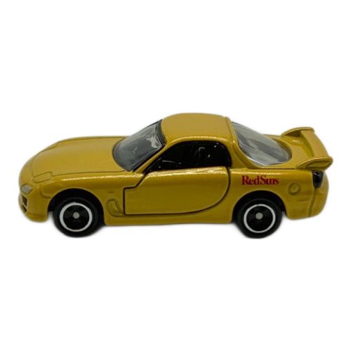 TOMY (トミー) トミカ 赤城レッドサンズ 高橋啓介 ドリームトミカ 頭文字D FD3S RX-7