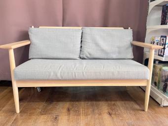 日進木工 (ニッシンモッコウ) 2人掛けソファー グレー×ブラウン CTC632