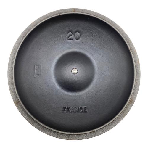 LE CREUSET (ルクルーゼ) 両手鍋 ココット・エブリィ チェリーレッド