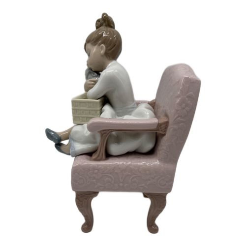 LLADRO (リヤドロ) フィギュリン お誕生日のプレゼント 6511