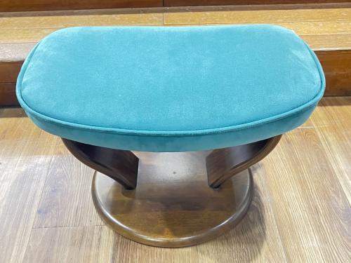 karimoku (カリモク) リクライニングソファー グリーン×ナチュラル オットマン付き 1人掛け RT5320M830 ファブリック