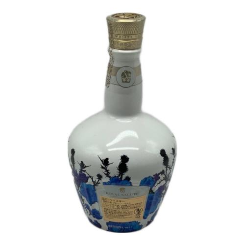 ロイヤルサルート (ROYAL SALUTE) スコッチウィスキー 700ml リチャードクイン エディション 21年 陶器ボトル 未開封