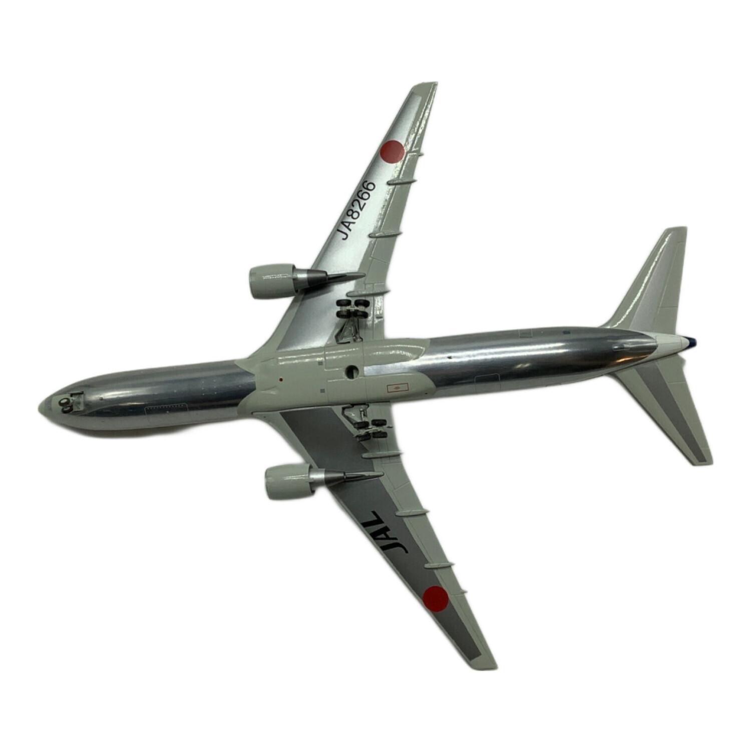 JAL (ジャル) 飛行機 1:400 1/200 B767-300 JAL 旧鶴丸塗装 EXPO'90