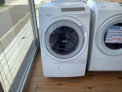 HITACHI (ヒタチ) ドラム式洗濯乾燥機 動作確認済み 11.0kg 6.0㎏ BD-SG110H 2022年製 クリーニング済 50Hz／60Hz