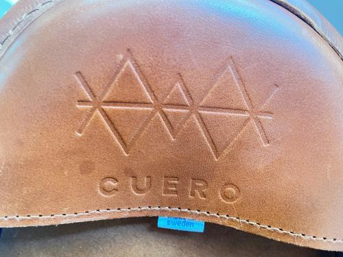 CUERO (クエロ) バタフライチェア ブラウン 145