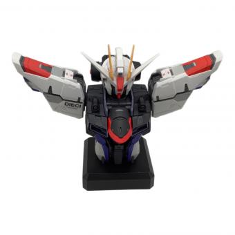 胸像フィギュア 本体のみ フリーダムガンダム 一番くじ