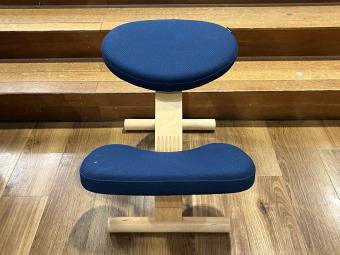 balans (バランス) バランスチェアー ブルー