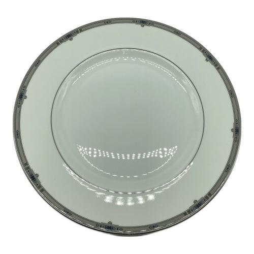 Wedgwood (ウェッジウッド) 食器セット プレート大1・プレート小2・カップ&ソーサー2