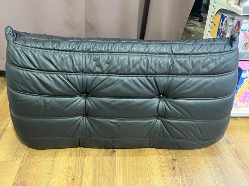 ligne roset (リーンロゼ) 2人掛けソファー ブラック 184 総革 トーゴ