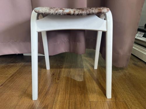 秋田木工 (アキタモッコウ) スツール IDC大塚家具取扱い 1人掛け ハラコ 剣持勇