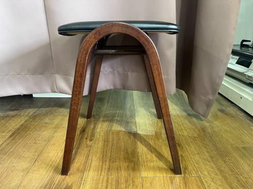 秋田木工 (アキタモッコウ) スツール ブラウン×ブラック IDC大塚家具取扱い・ハラコ 1人掛け No.202 剣持勇