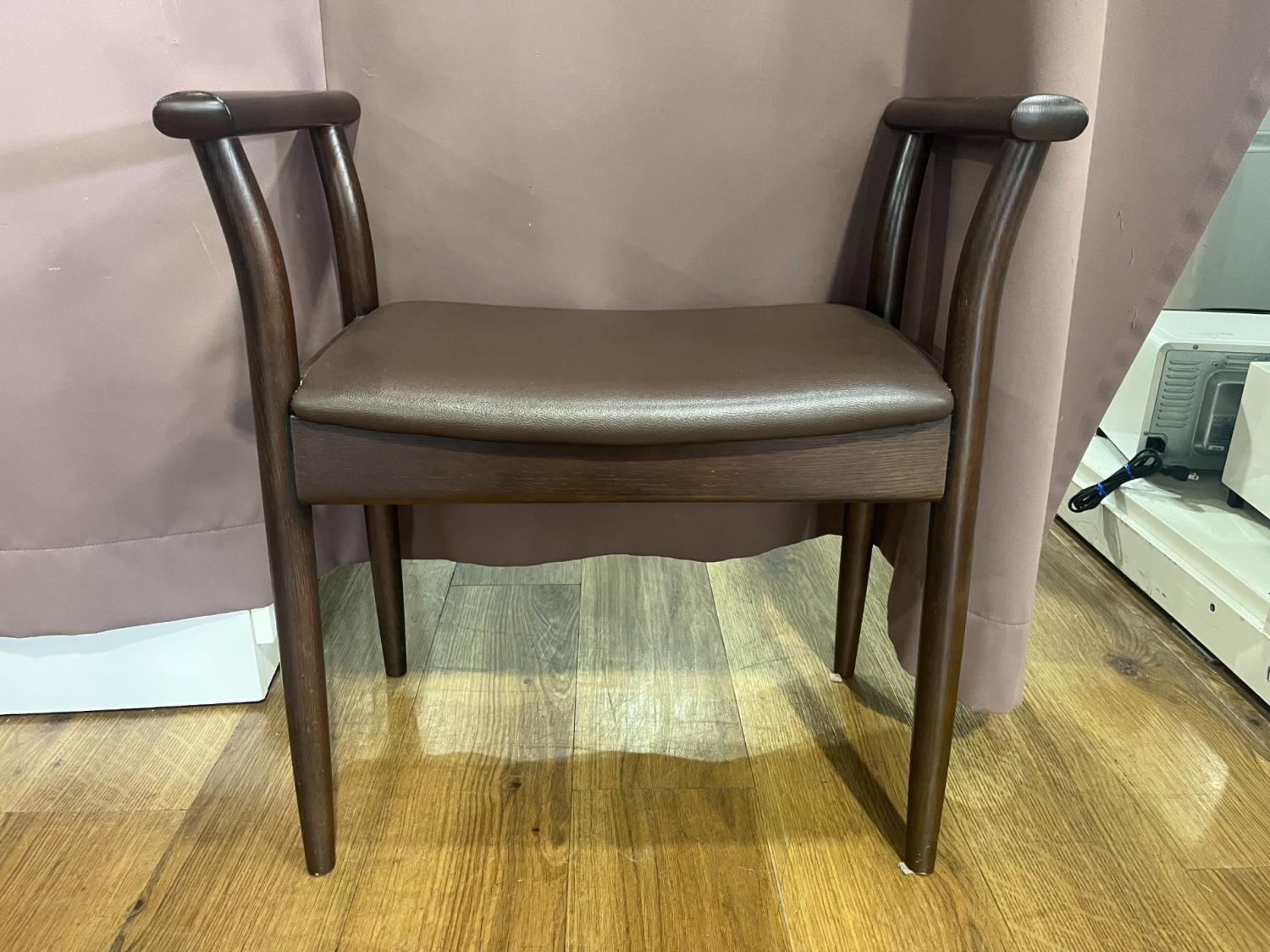 飛騨産業 (ヒダサンギョウ) スツール ブラウン Good Design賞